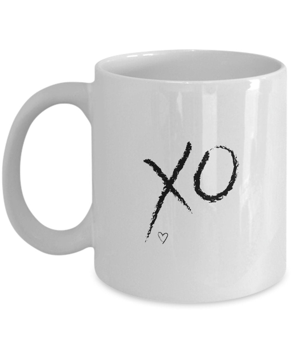 XO Coffee Mug, Gift for Sister, Love You Mug, Girlfriend Mug, Kiss Hug, xo Gift for Wife