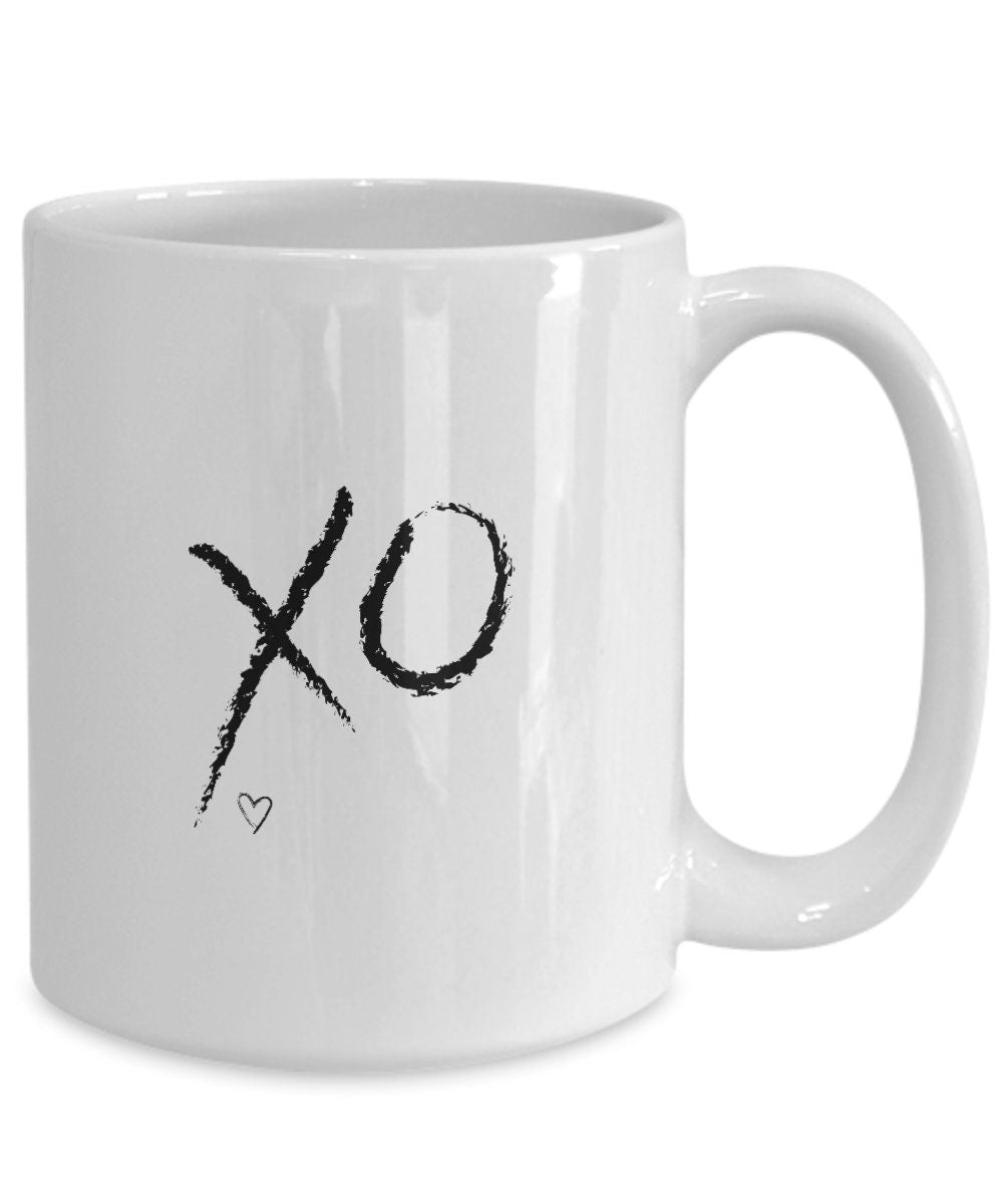 XO Coffee Mug, Gift for Sister, Love You Mug, Girlfriend Mug, Kiss Hug, xo Gift for Wife